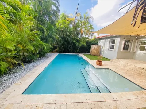 8959 Dickens Avenue Surfside FL 33154