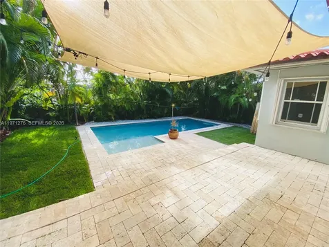 8959 Dickens Avenue Surfside FL 33154