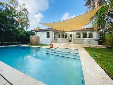 8959 Dickens Avenue Surfside FL 33154