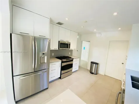 8959 Dickens Avenue Surfside FL 33154