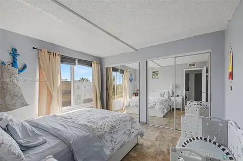 399 NW 72nd Avenue Miami FL 33126