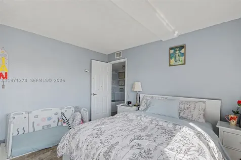 399 NW 72nd Avenue Miami FL 33126