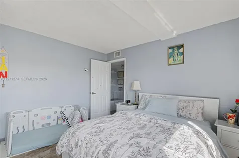 399 NW 72nd Avenue Miami FL 33126