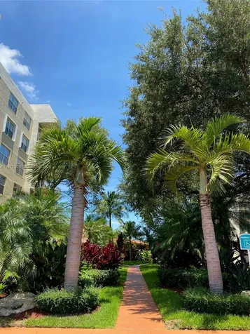 13120 SW 92nd Avenue Miami FL 33176