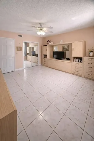 1159 W 40th Street Hialeah FL 33012