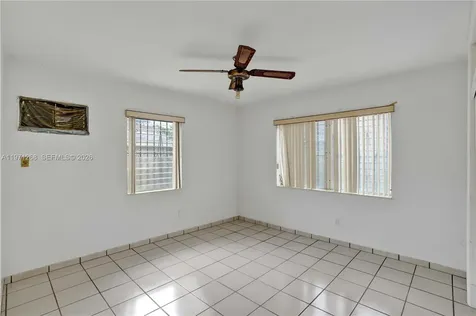831 NW 21st Court Miami FL 33125