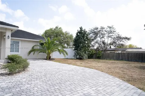 27561 SW 162nd Court Homestead FL 33031