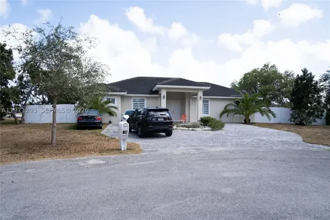 27561 SW 162nd Court Homestead FL 33031