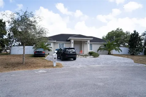 27561 SW 162nd Court Homestead FL 33031