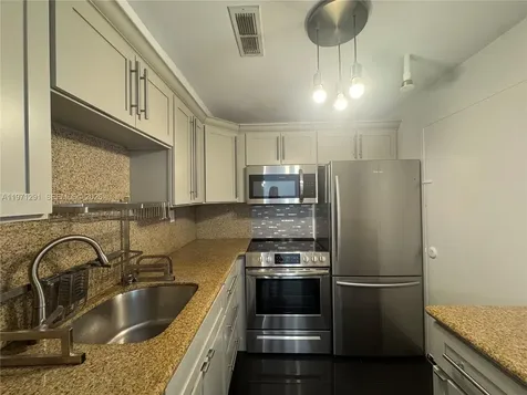 1200 West Avenue Miami Beach FL 33139