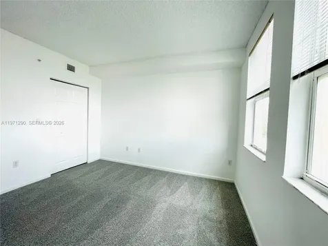 17150 N Bay Road Sunny Isles Beach FL 33160