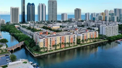 17150 N Bay Road Sunny Isles Beach FL 33160