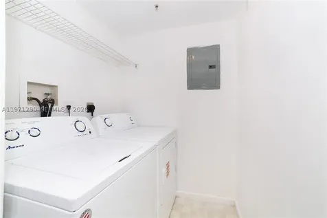 17150 N Bay Road Sunny Isles Beach FL 33160