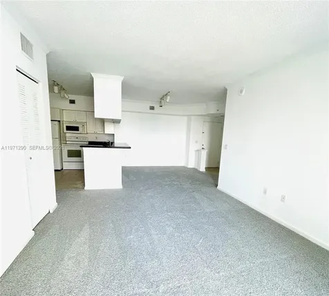 17150 N Bay Road Sunny Isles Beach FL 33160