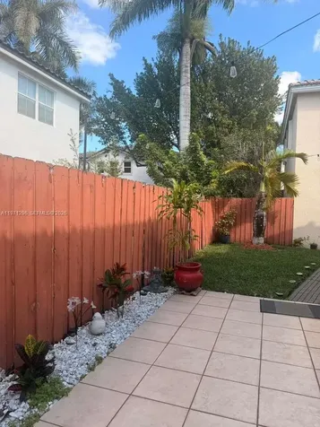 10863 NW 53 Lane Doral FL 33178