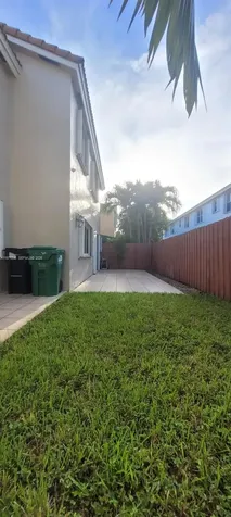 10863 NW 53 Lane Doral FL 33178