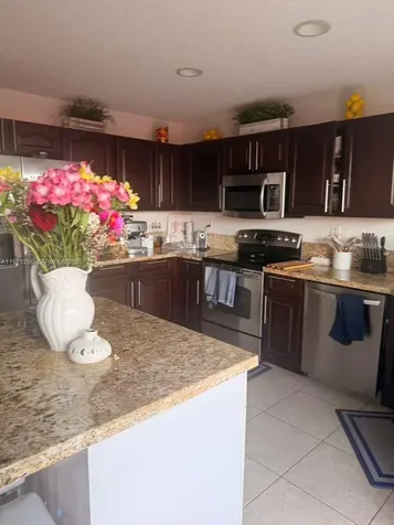 10863 NW 53 Lane Doral FL 33178