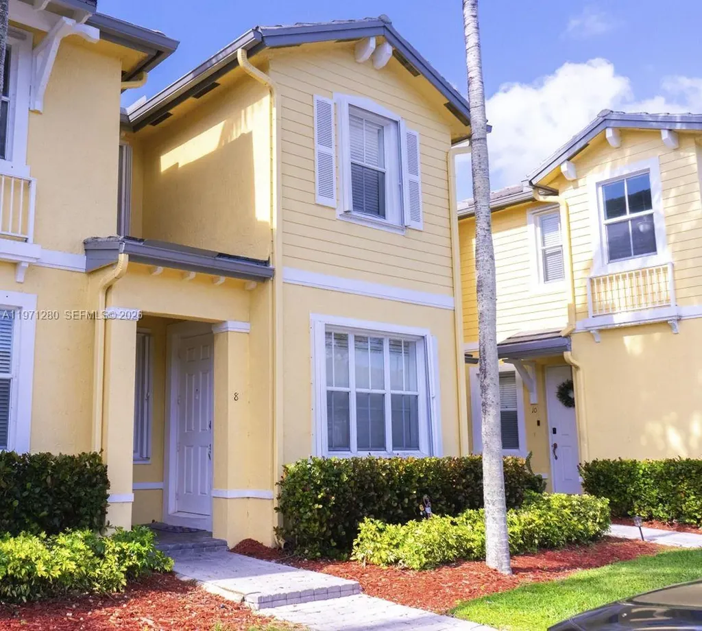 2928 SE 2nd Street Homestead FL 33033