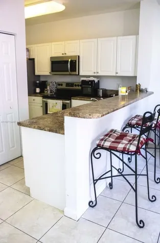 2928 SE 2nd Street Homestead FL 33033