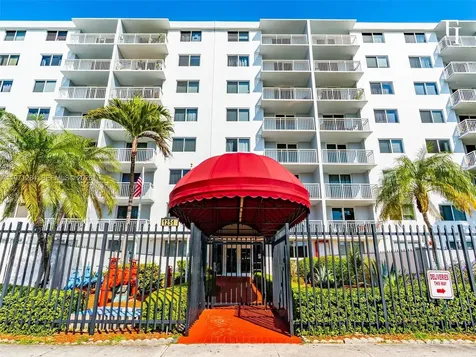 1251 NE 108th Street Miami FL 33161
