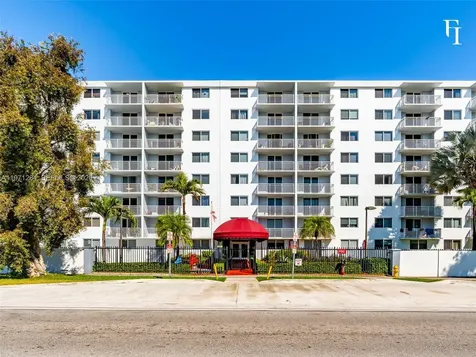 1251 NE 108th Street Miami FL 33161