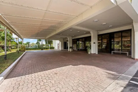 1900 Consulate Place West Palm Beach FL 33401