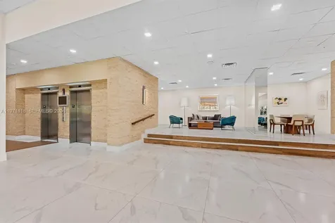 1900 Consulate Place West Palm Beach FL 33401