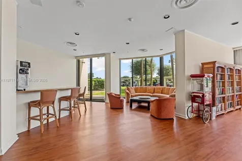 1900 Consulate Place West Palm Beach FL 33401