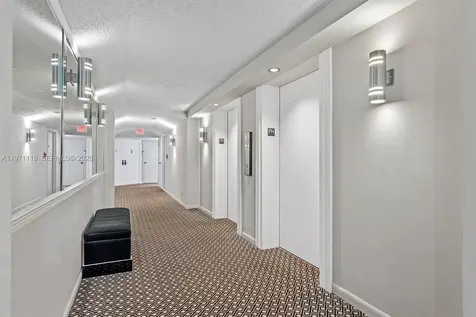1900 Consulate Place West Palm Beach FL 33401