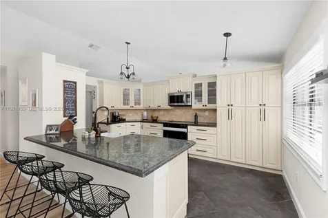 13810 Roanoke Street Davie FL 33325