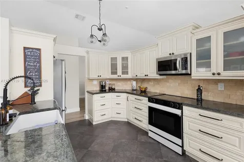 13810 Roanoke Street Davie FL 33325