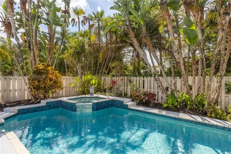 13810 Roanoke Street Davie FL 33325