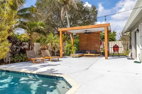 13810 Roanoke Street Davie FL 33325