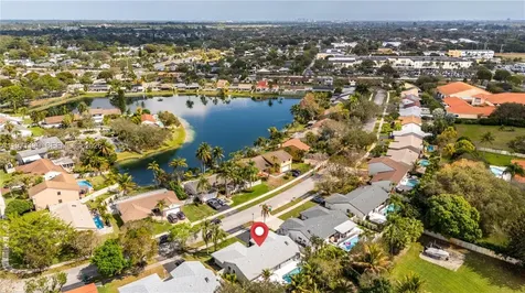 13810 Roanoke Street Davie FL 33325