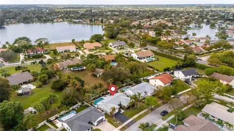 13810 Roanoke Street Davie FL 33325