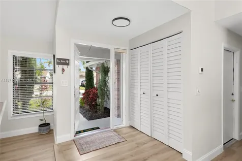 13810 Roanoke Street Davie FL 33325
