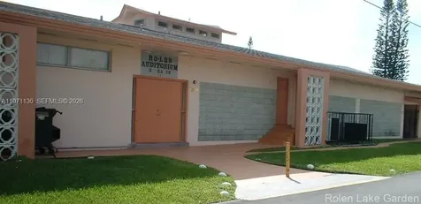 920 SW 11th Avenue Hallandale Beach FL 33009