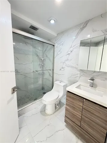 8290 Lake Drive Doral FL 33166