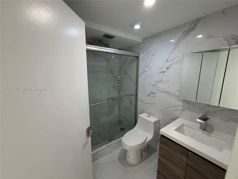 8290 Lake Drive Doral FL 33166