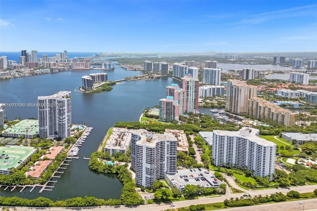 3400 NE 192nd Street Aventura FL 33180