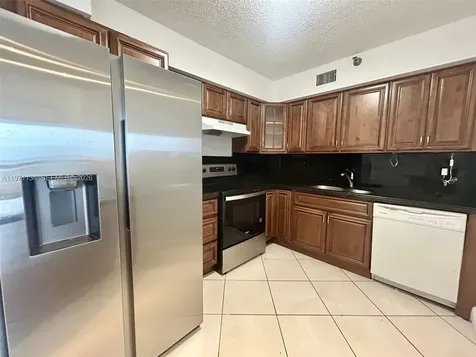 3400 NE 192nd Street Aventura FL 33180