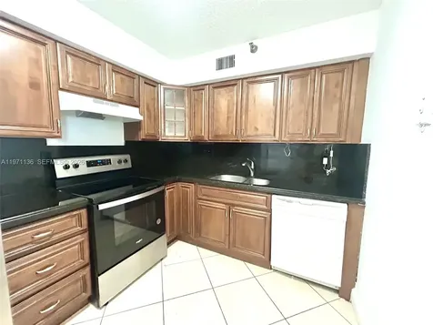 3400 NE 192nd Street Aventura FL 33180