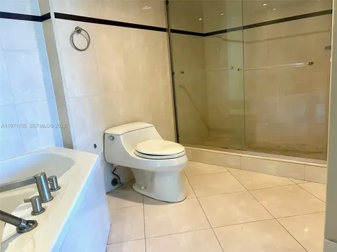 3400 NE 192nd Street Aventura FL 33180