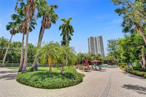3400 NE 192nd Street Aventura FL 33180