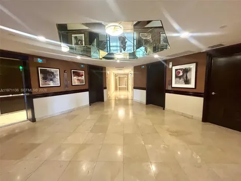 3400 NE 192nd Street Aventura FL 33180