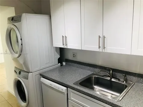 8260 SW 210th Street Cutler Bay FL 33189