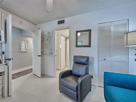 10143 Mangrove Drive Boynton Beach FL 33437