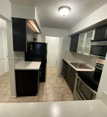 811 NE 199th Street Miami FL 33179