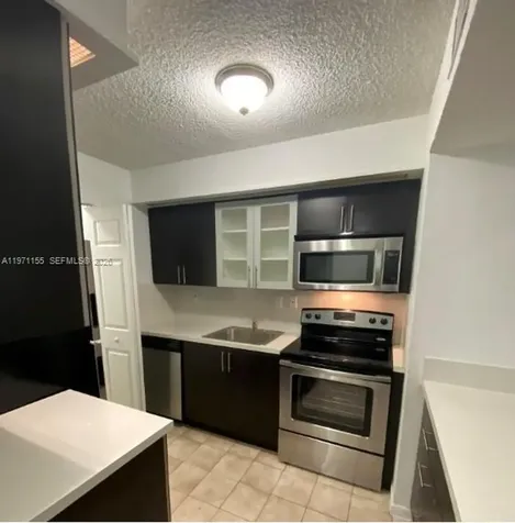 811 NE 199th Street Miami FL 33179