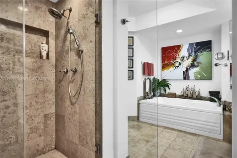 4775 Collins Avenue Miami Beach FL 33140